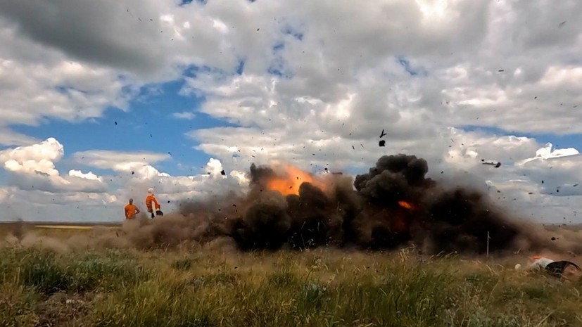 Групповой удар: как развивается программа по созданию дронов-камикадзе «Куб»