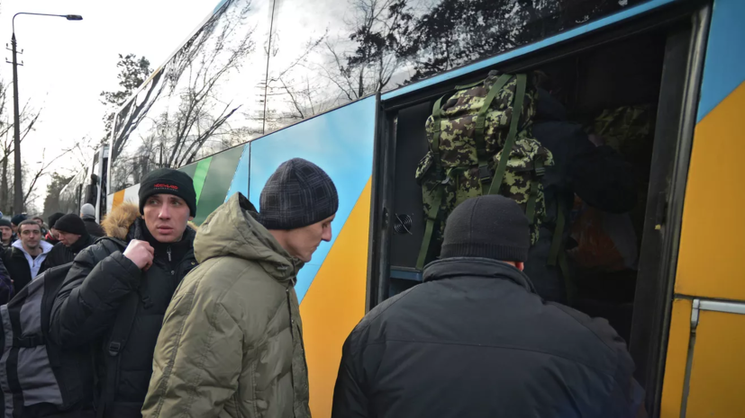 В Николаеве военкомы при задержании мужчины связали ему руки и душили