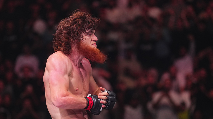 Шара Буллет вышел на бой с Петросяном на UFC 308 с флагом России