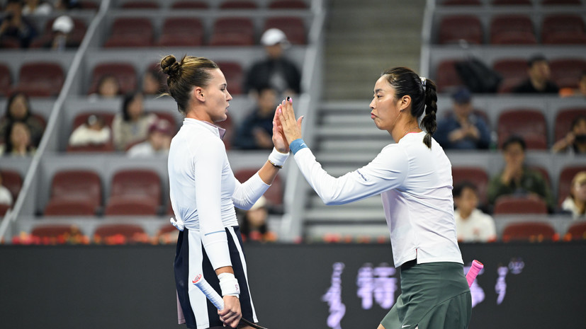 Кудерметова и Хаочин проиграли на старте Итогового турнира WTA в парном разряде