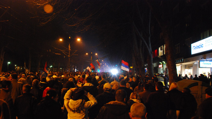 В Белграде началась акция протеста из-за гибели 14 человек в Нови-Саде