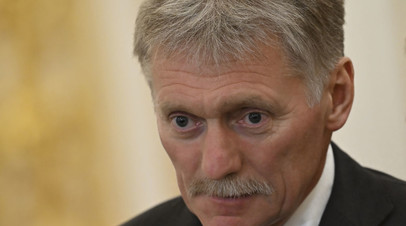 Песков  об отсутствии на нём шапки в холод: подолгу на улице не стоим