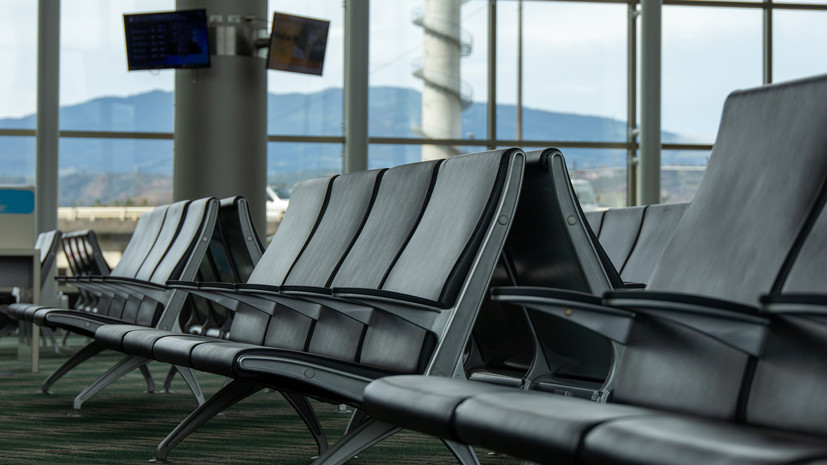 Посольство России призвало россиян покинуть Сирию коммерческими рейсами