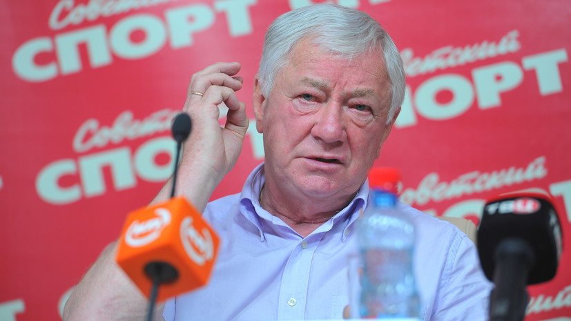 Экс-тренер сборной России по футболу Игнатьев перенёс операцию на желудке