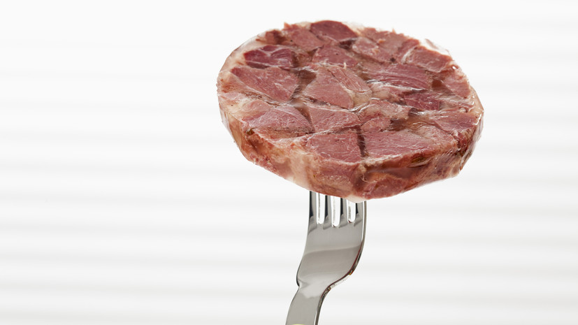 Диетолог Соломатина высказалась о пользе холодца