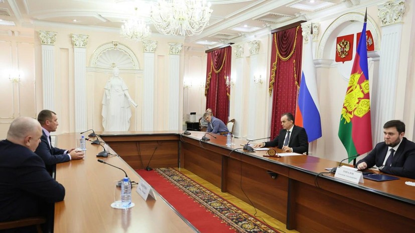 Кондратьев провёл встречу с участниками программы «Время героев»