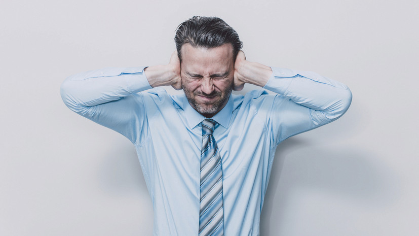 Врач Гершевская назвала шум в ушах возможным признаком проблем с сосудами