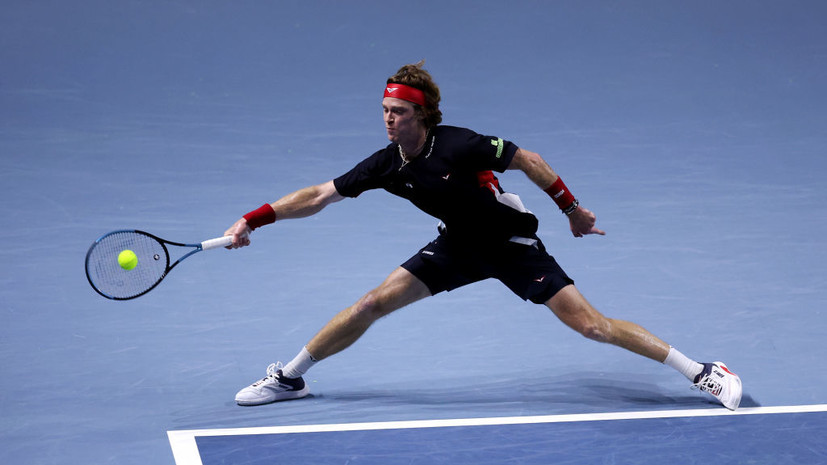 Команда Рублёва победила на выставочном турнире World Tennis League