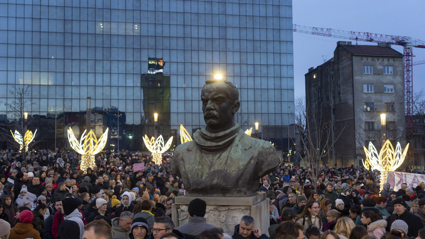 Акция протеста в центре Белграда завершилась без крупных инцидентов