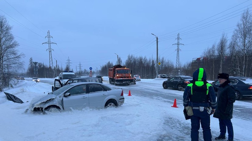 Ямальская прокуратура проводит проверку по факту ДТП с четырьмя пострадавшими