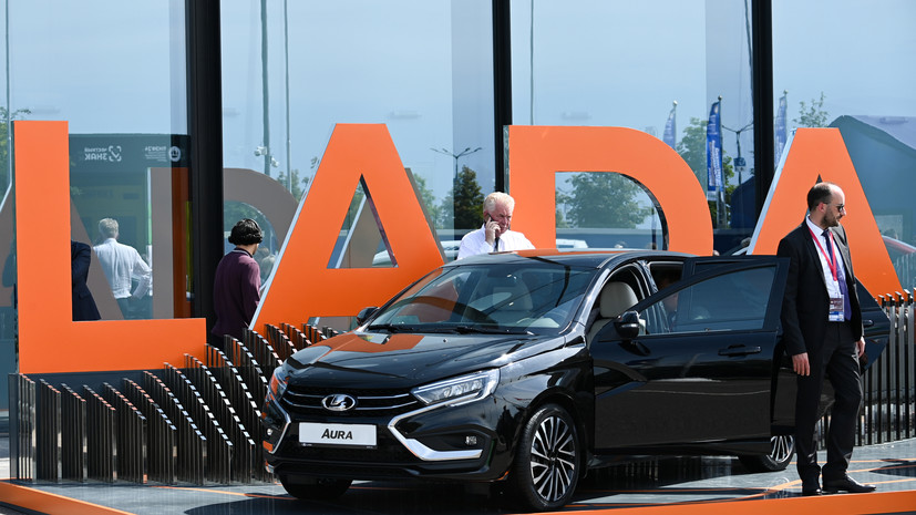 Силуанов: сотрудники Минфина с января ездят на Lada Aura