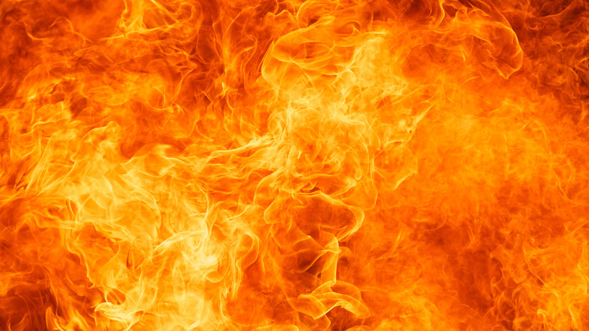 Опубликованы кадры пожара в военном госпитале в Туле