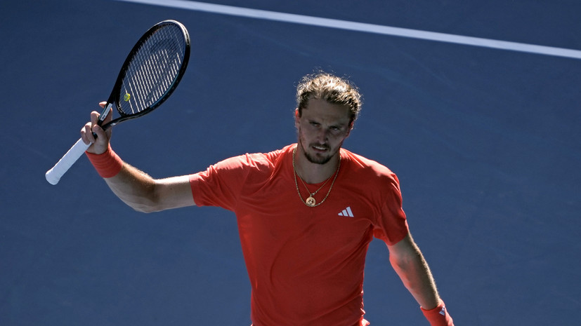 Зверев стал первым полуфиналистом Australian Open