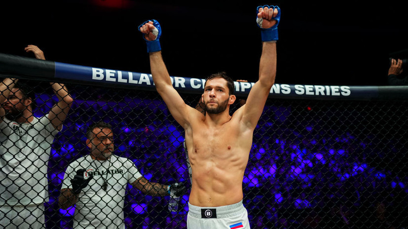 Усман Нурмагомедов подписал новый контракт с PFL