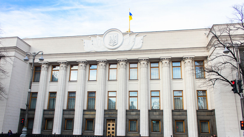 Нардеп Гончаренко нецензурно прокомментировал прогнозы Подоляка об СВО