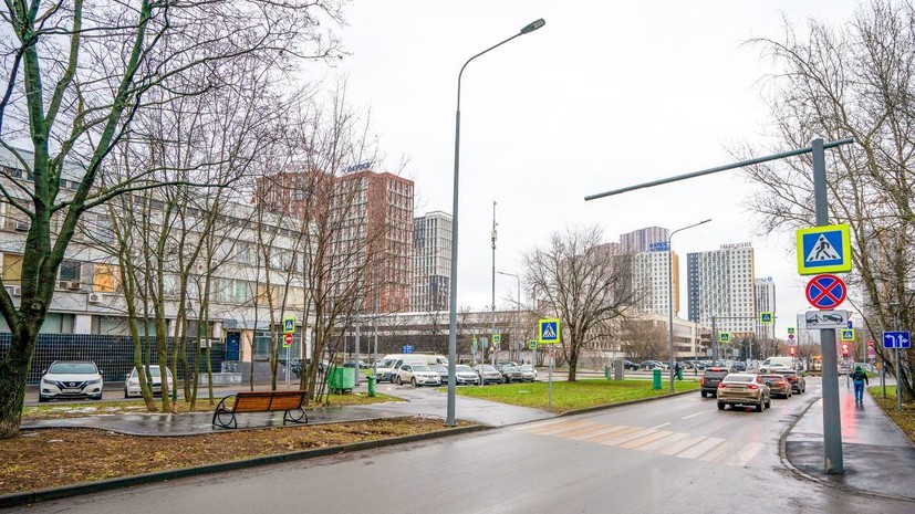 В Москве провели благоустройство у станции метро «Водный стадион»