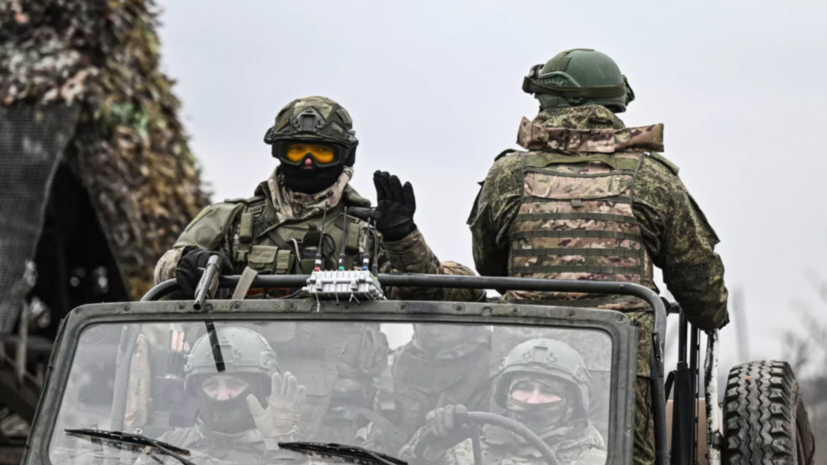 Бойцы группировки войск «Запад» уничтожили три склада боеприпасов ВСУ