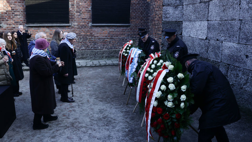 Боуз назвал немыслимым отказ от приглашения России в Освенцим