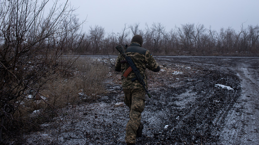 Под нажимом Запада: в МО РФ назвали подготовку Киева к снижению возраста мобилизации попыткой задержать обрушение фронта