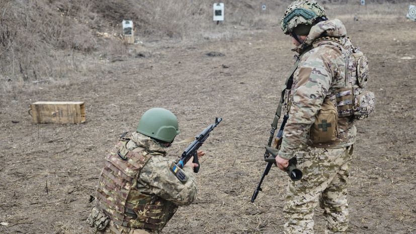 Боец ВС России: ВСУ маскируют взрывоопасные предметы под «бабушкины» чемоданы