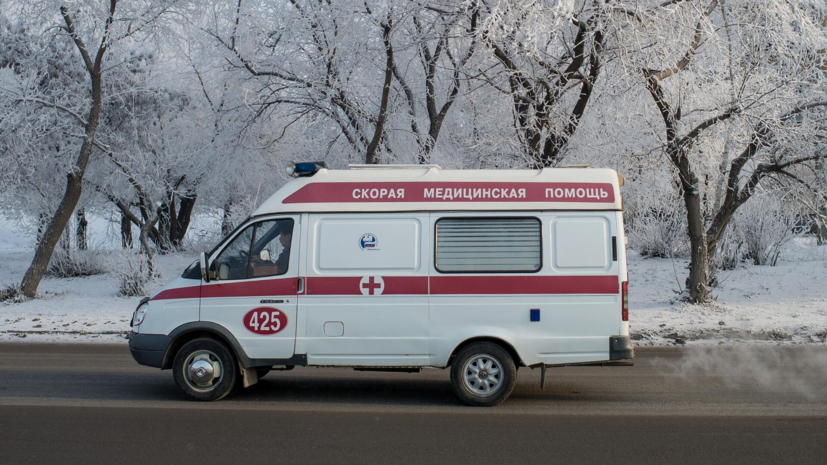 В Петербурге в ДТП с полицейской машиной погиб человек, пятеро пострадали