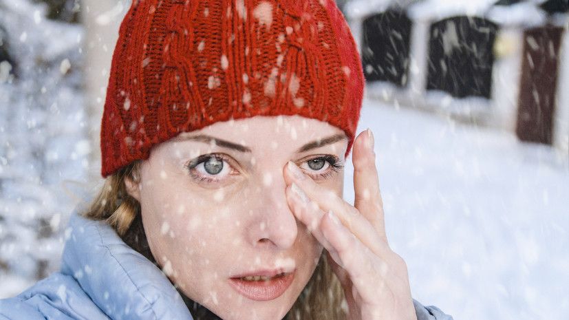 Врач Логина: слезотечение на морозе — признак холодовой аллергии