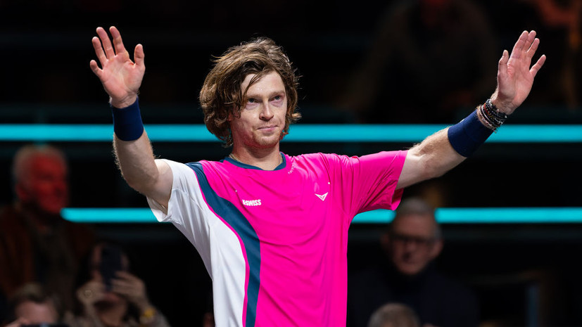 Рублёв вышел во второй круг турнира ATP 500 в Роттердаме