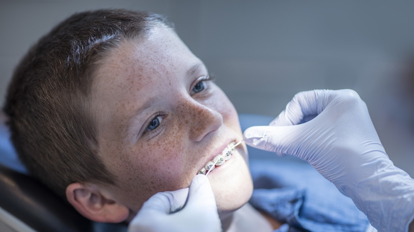 Врач Опарин рекомендовал водить детей к ортодонту с пяти лет