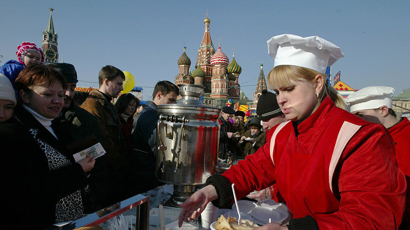 Каждый второй россиянин празднует Масленицу