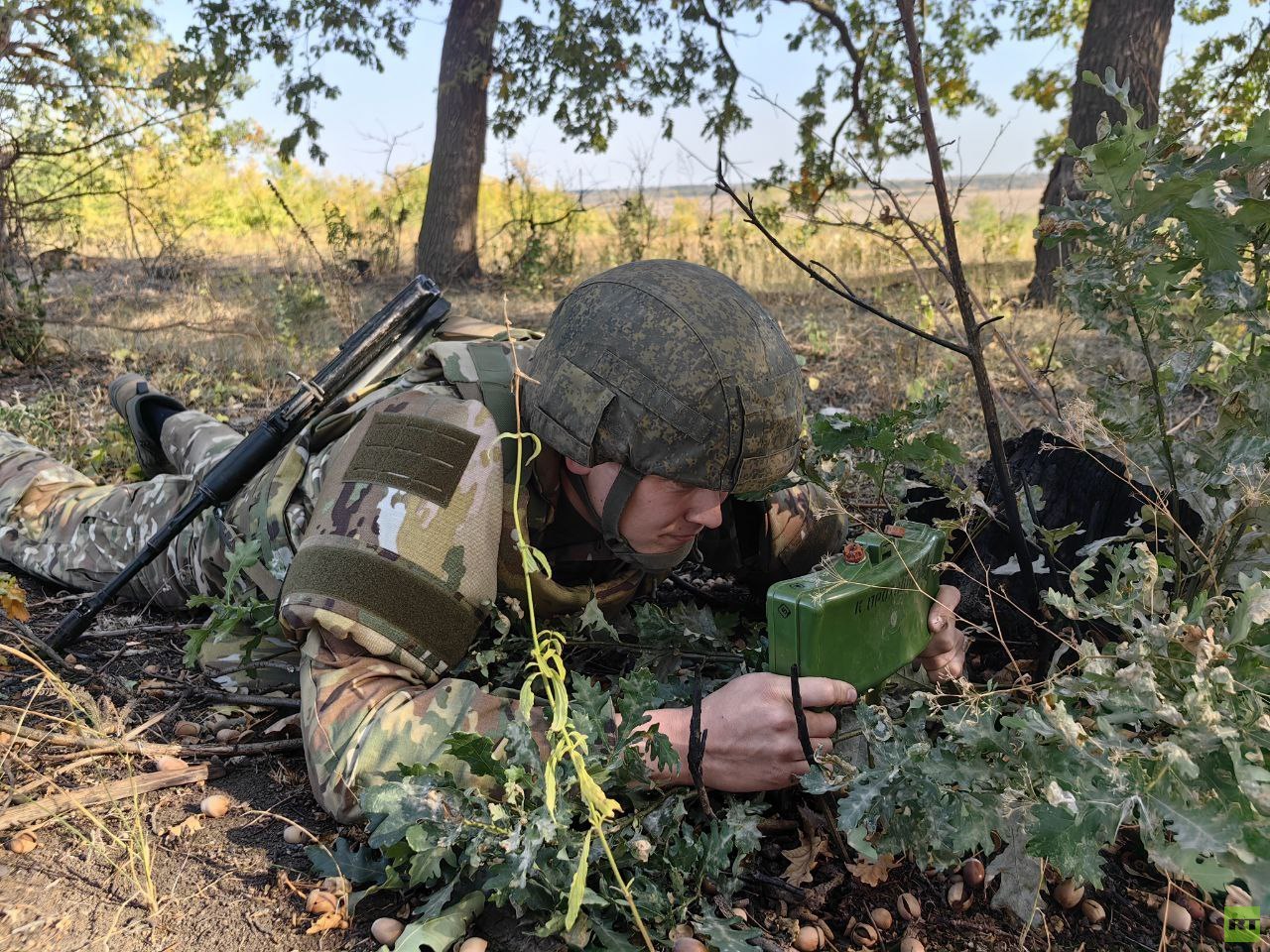 Новое слово в военном искусстве: бойцы 200-й бригады рассказали корреспонденту RT о боях под Часовым Яром