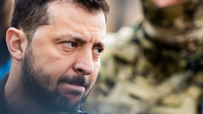 Песков: Зеленский запретил сам себе договариваться о перемирии