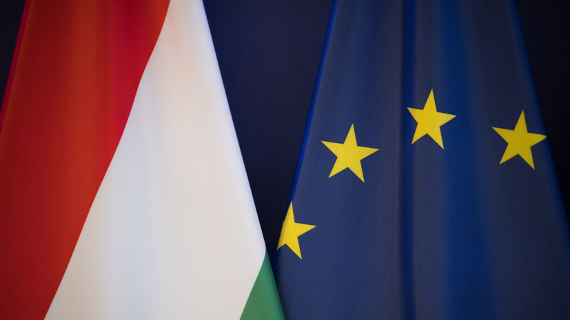 Politico: в Европарламенте призывали лишить Венгрию права голоса