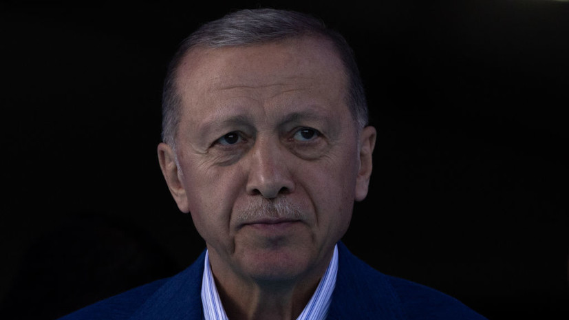 Эрдоган: Турция поддерживает идею о срочном прекращении огня на Украине