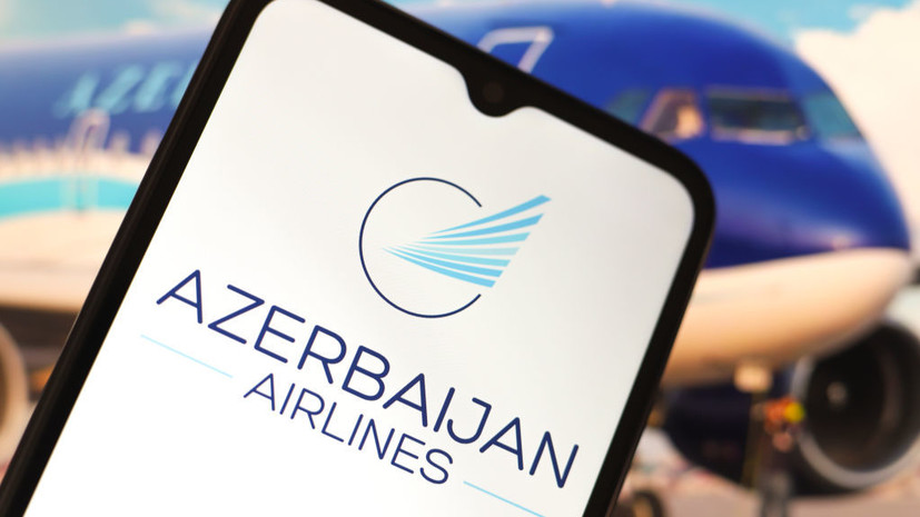 Авиакомпания Azerbaijan Airlines задержала два рейса из Баку в Москву