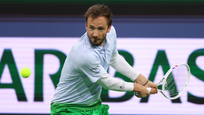 Медведев вышел в четвертьфинал турнира в Индиан-Уэллсе, повесив сопернику «баранку»