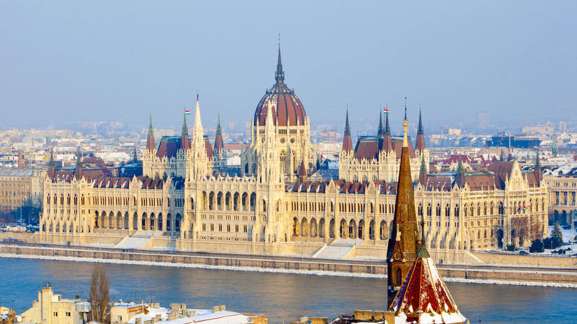 Парламент Венгрии рассмотрит законопроект о запрете на ЛГБТ-парады