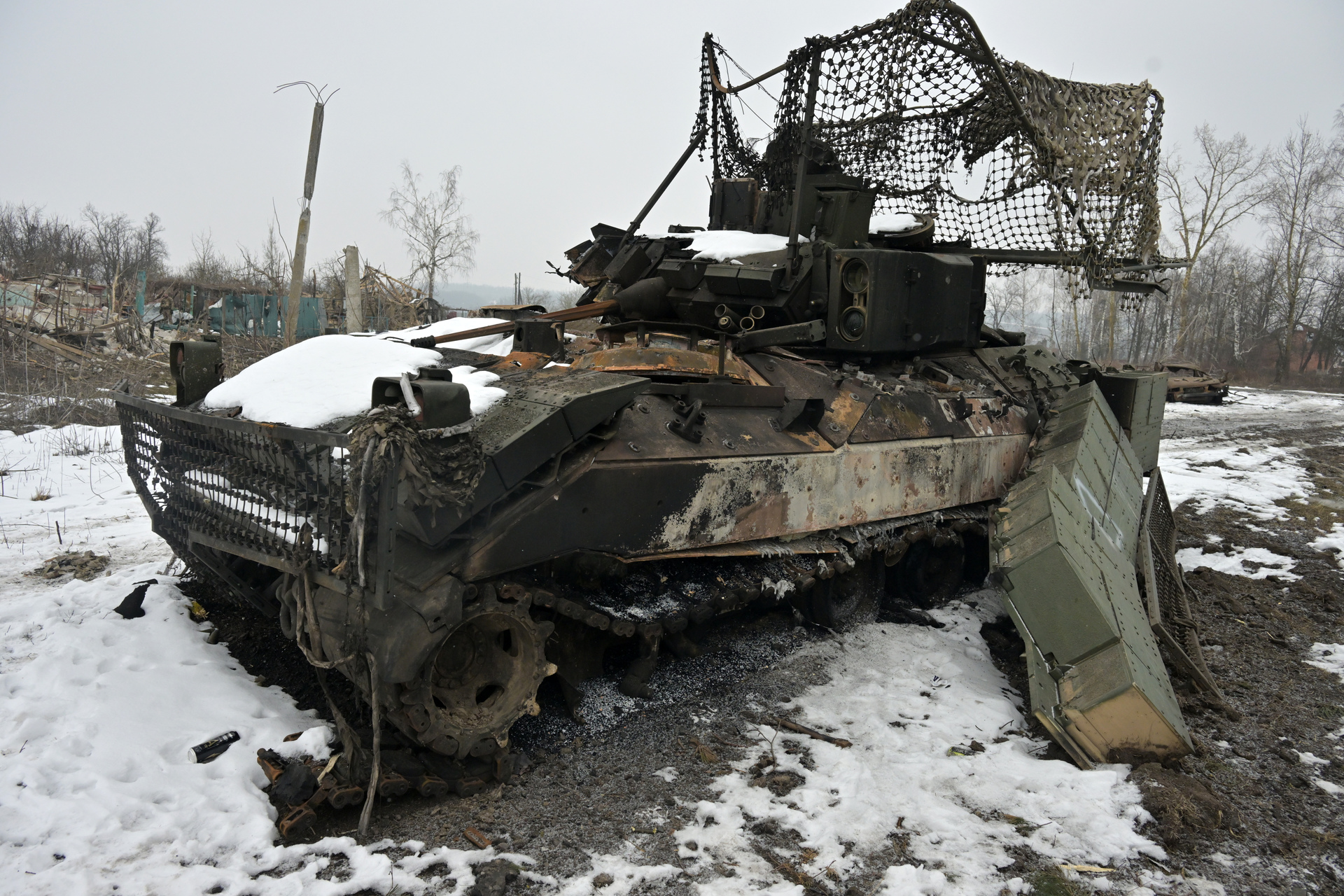 Танки Abrams, БМП Bradley и гаубицы M777: какую технику бросили ВСУ в Курской области