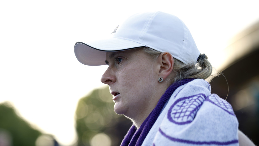 Британская теннисистка потеряла сознание во время матча на турнире в Боготе