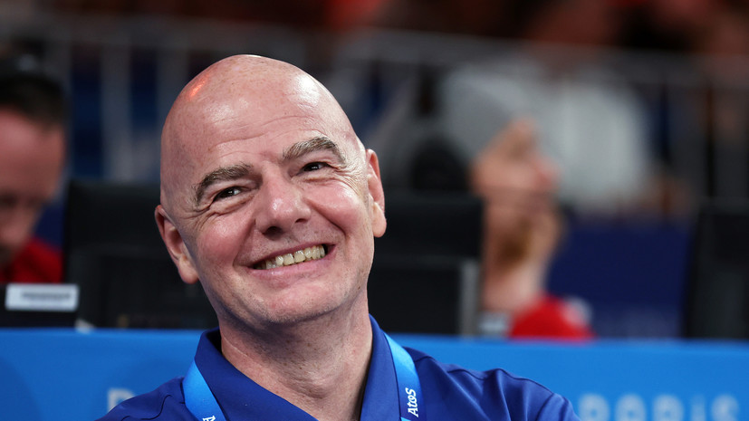 Глава ФИФА Инфантино выразил надежду на возвращение России