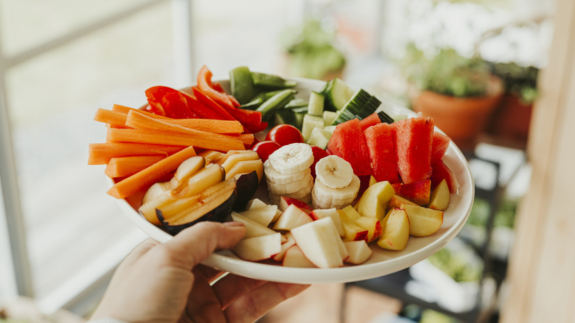 Диетолог Стародубова: продукты с клетчаткой улучшают обмен веществ в организме