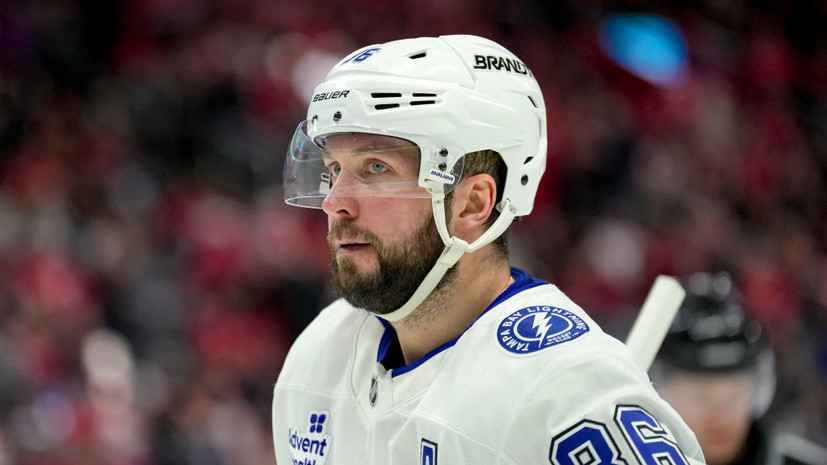 Кучеров догнал Маккиннона в списке лучших бомбардиров НХЛ