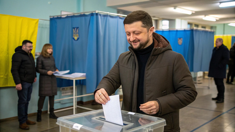 Журналист Боуз: Зеленский не хочет мира, чтобы не проводить выборы на Украине