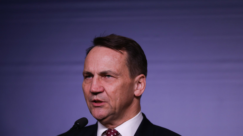 Сикорский: США могут пересмотреть свою политику в отношении России