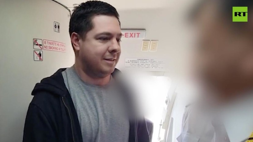 Лётчик Ярошенко приветствовал возвращение в Россию из США Петрова