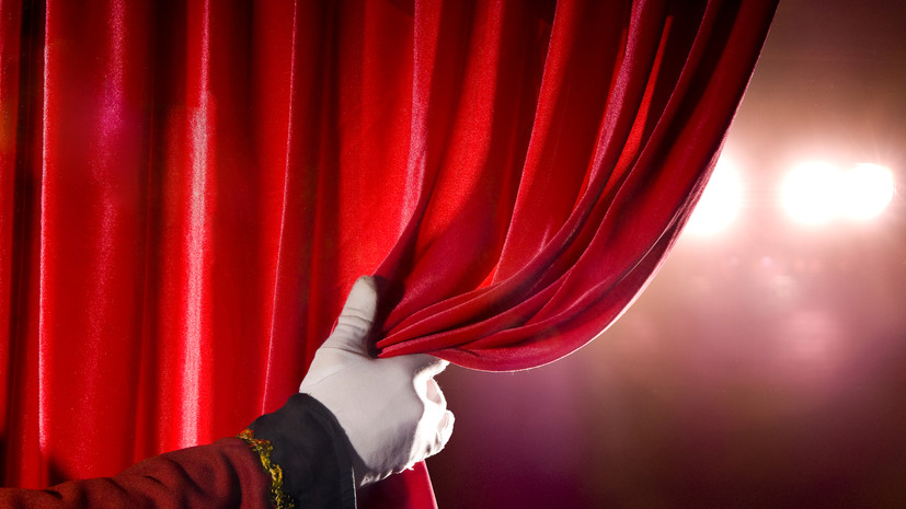 Артист Приморского драмтеатра Сергияков рассказал о первой роли на сцене