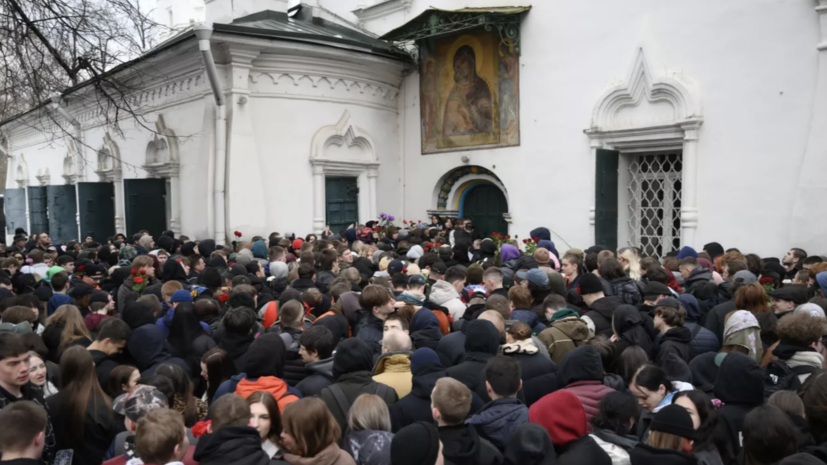 В Москве на прощании с Пашей Техником задержали не менее пяти человек