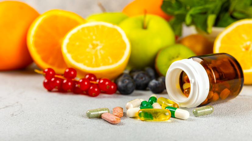 Специалист Панов рассказал о последствиях чрезмерного употребления поливитаминов