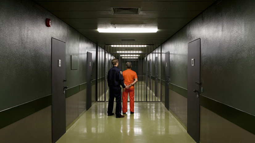 Россиянина Марченко, находящегося в тюрьме США, перевели из карцера в общий блок