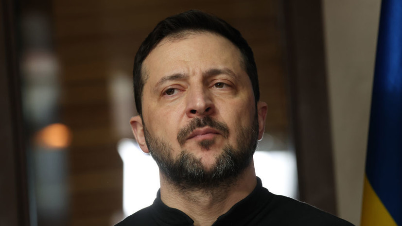 Зеленский внёс в Раду проект о продлении военного положения на Украине