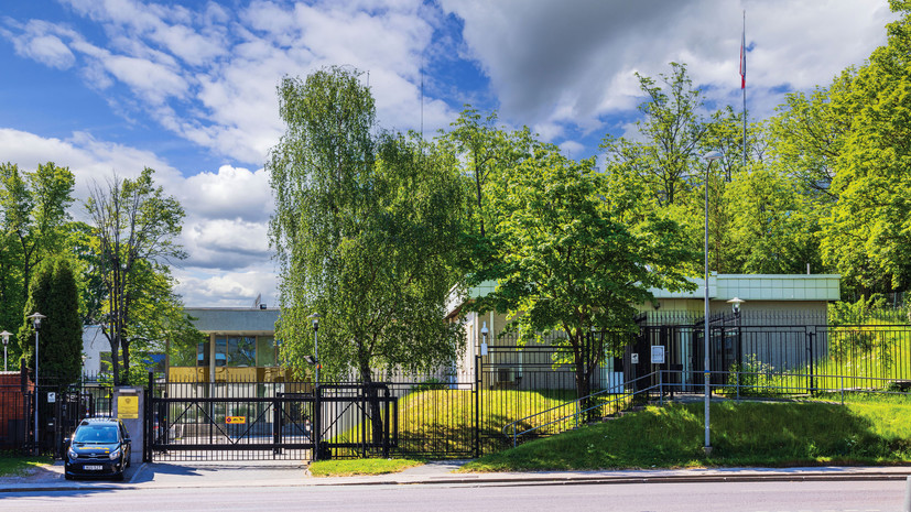 Посольство России в Стокгольме подверглось акту вандализма